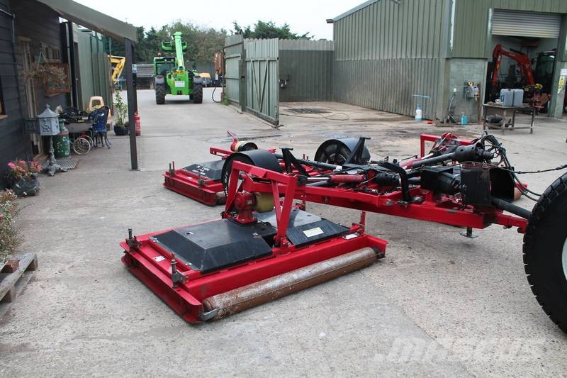 Progressive Turf Equipment TDR15 ماكينات جز العشب