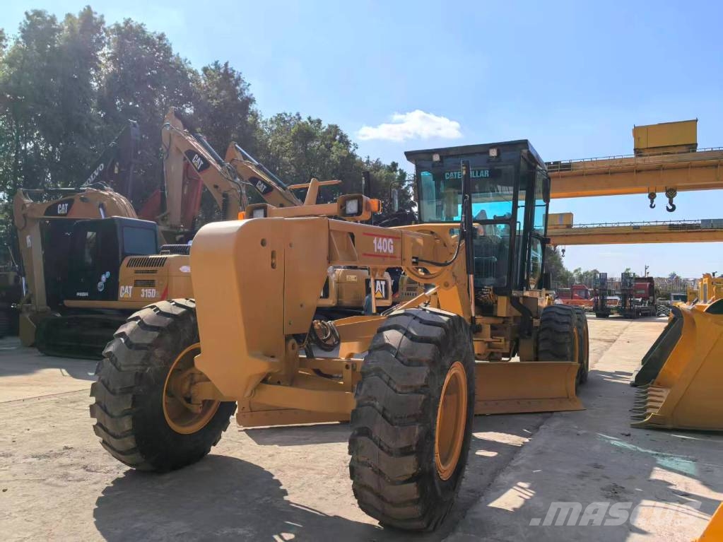 CAT 140G Niveleuse