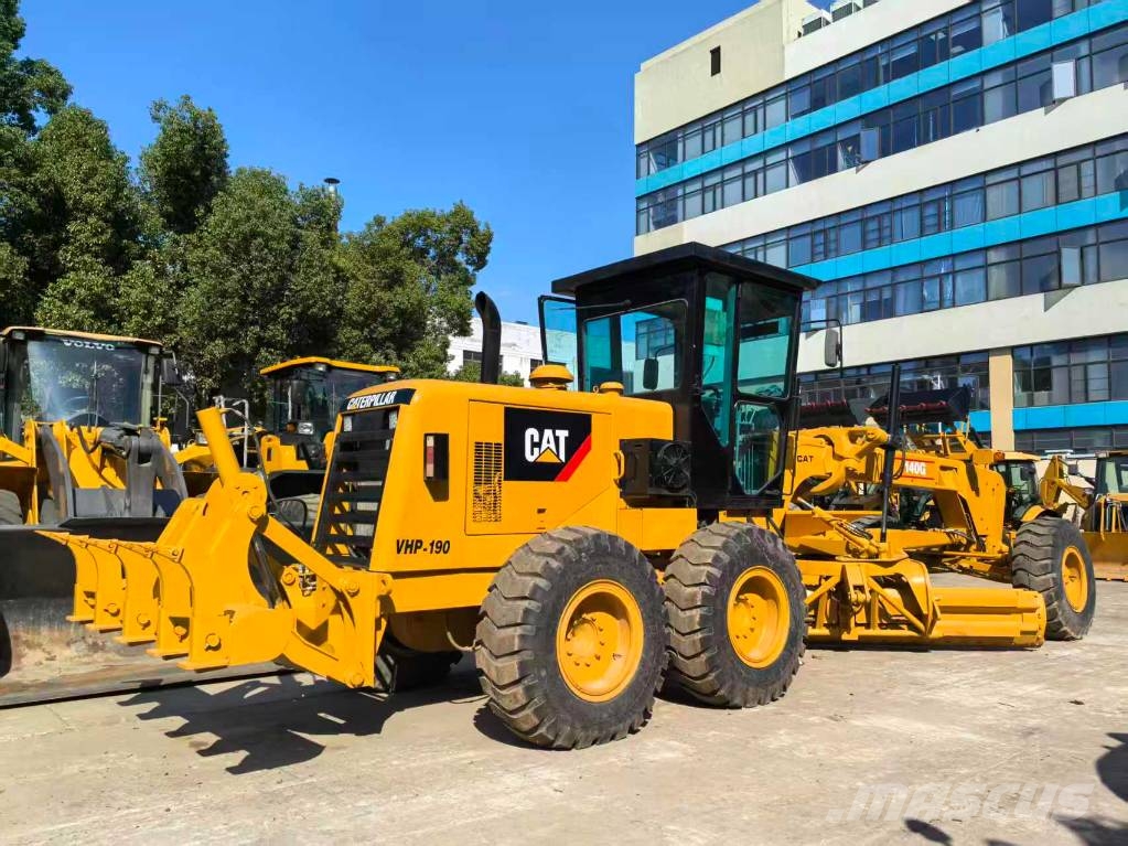 CAT 140G Niveleuse