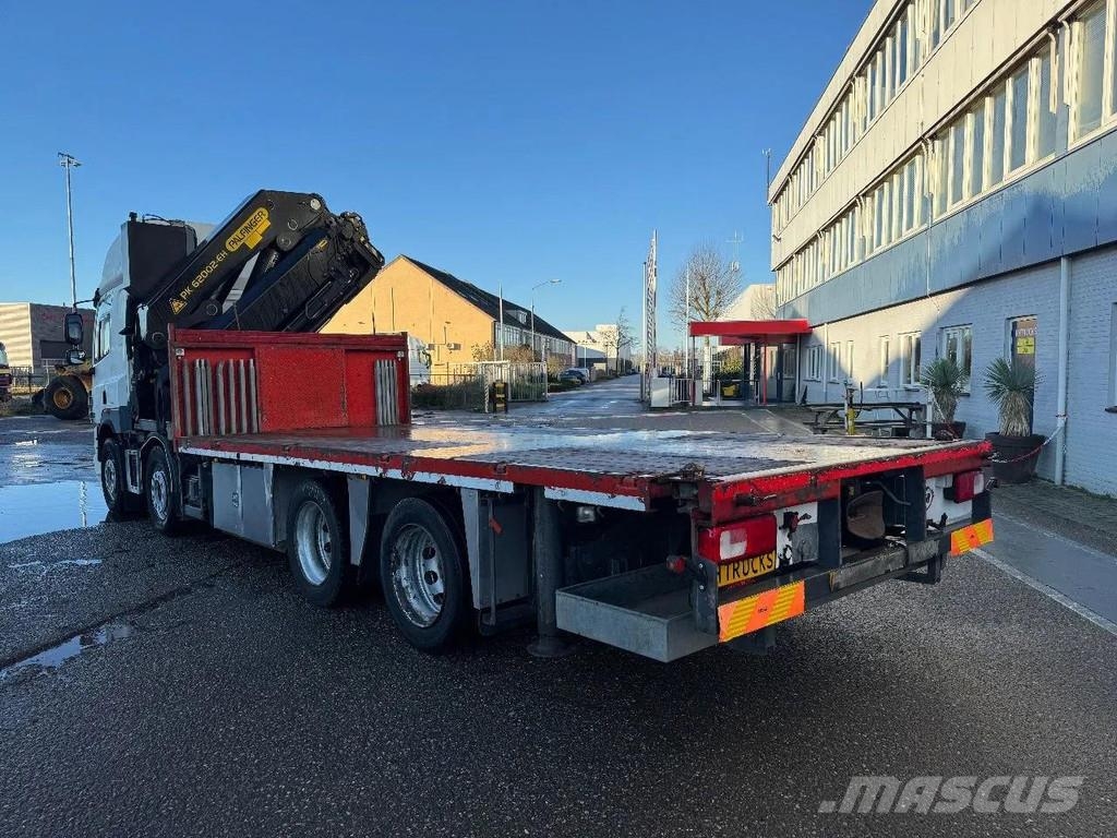 DAF CF 85.410 8X2 EURO 5 PALFINGER PK 62002 + REMOTE C Kranen voor alle terreinen