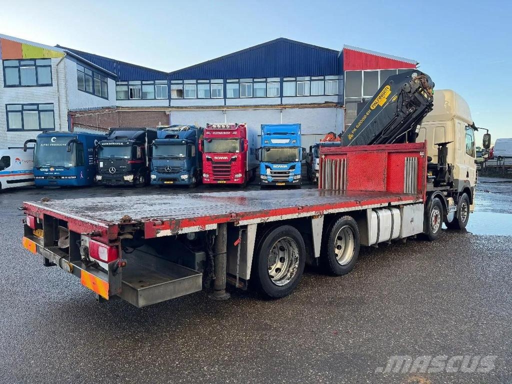 DAF CF 85.410 8X2 EURO 5 PALFINGER PK 62002 + REMOTE C Kranen voor alle terreinen