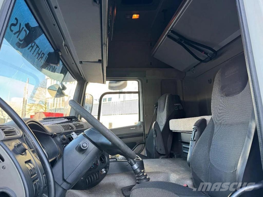 DAF CF 85.410 8X2 EURO 5 PALFINGER PK 62002 + REMOTE C Kranen voor alle terreinen