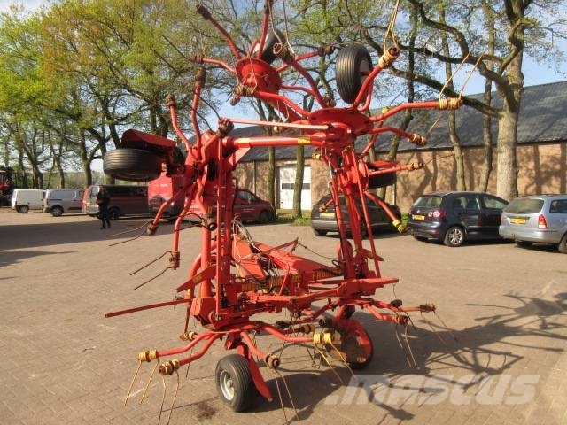 Niemeyer HR 821 DH Rakes and tedders