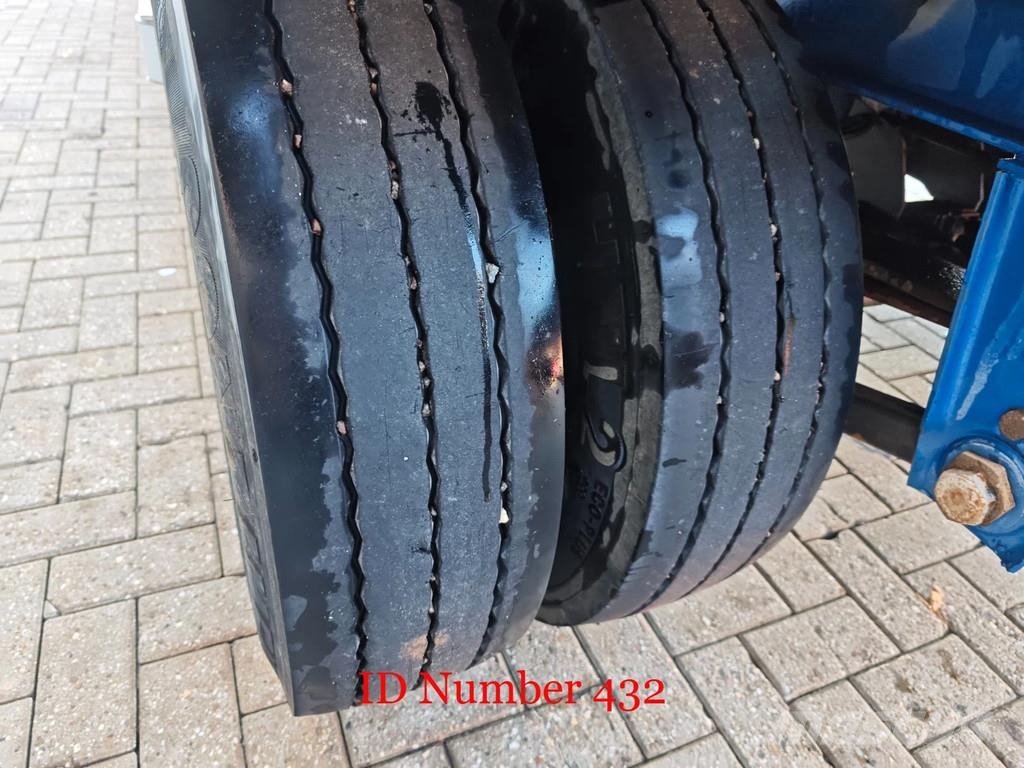 Goldhofer TU 3-24/80 Low loaders