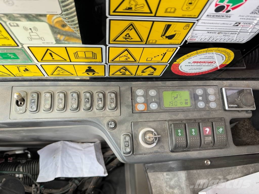 CAT 352F UHD - Hydr Undercarriage / Normal boom incl. 拆卸式挖土機/掘鑿機/挖掘機