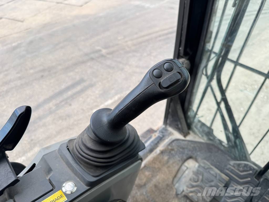 CAT 352F UHD - Hydr Undercarriage / Normal boom incl. 拆卸式挖土機/掘鑿機/挖掘機