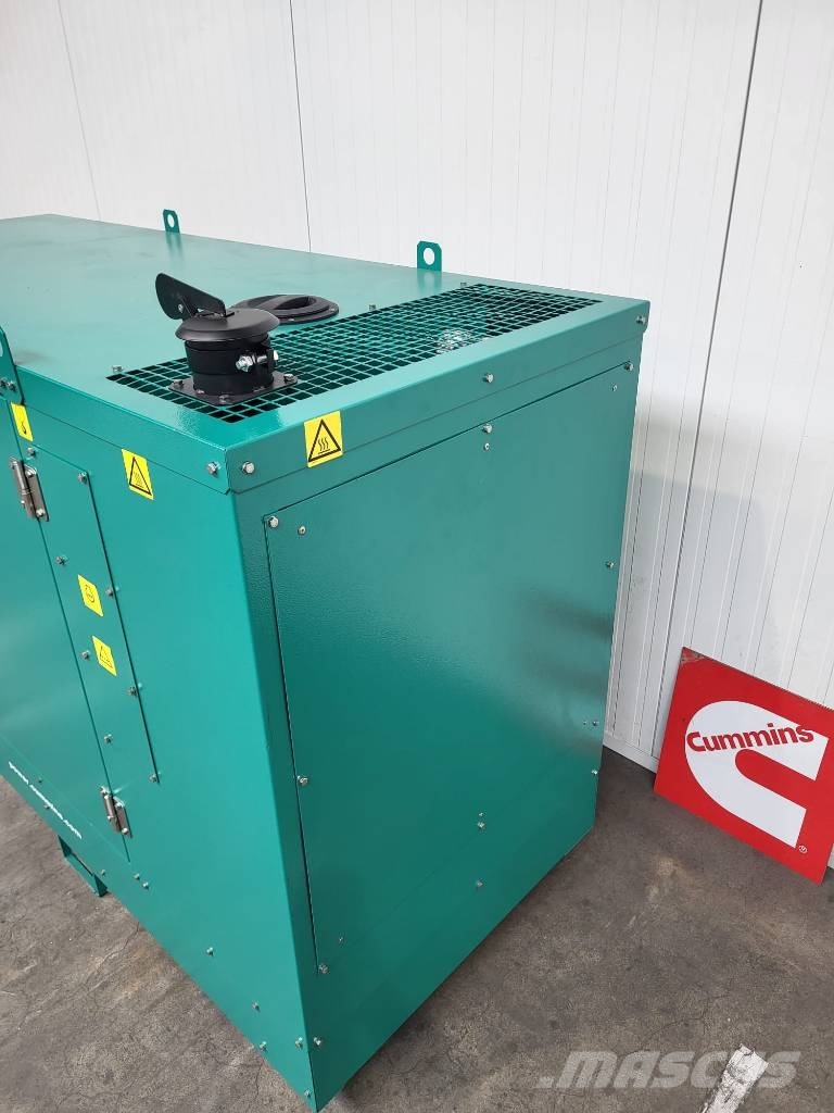 Cummins C28D5Q ディーゼル発電機