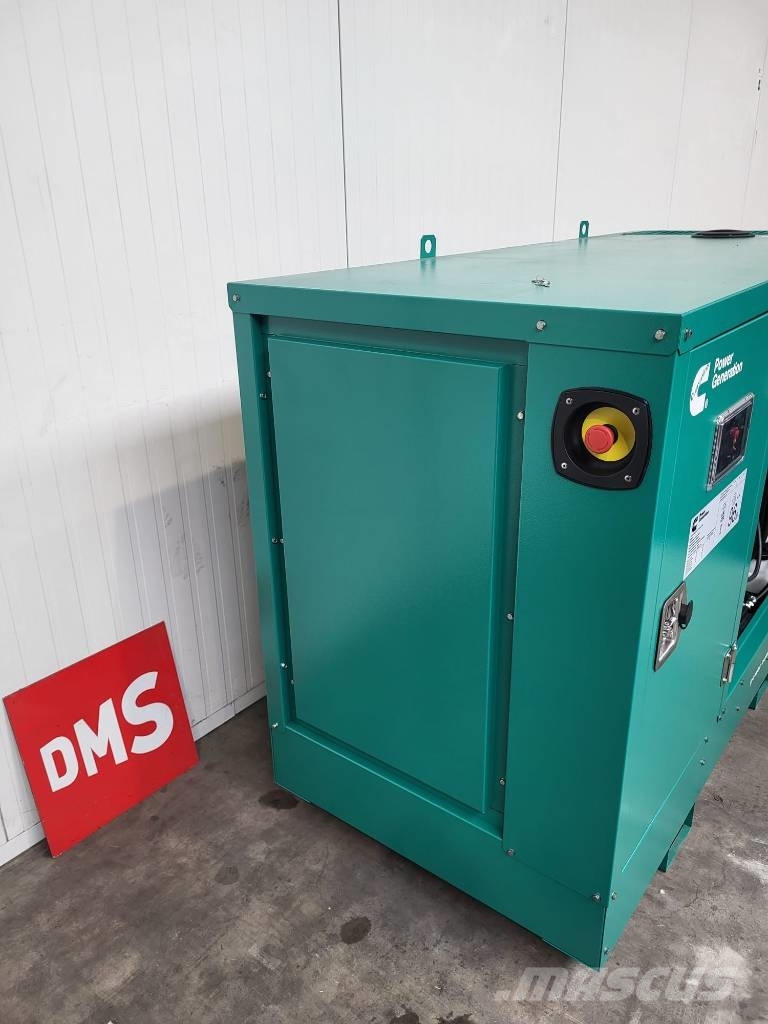 Cummins C28D5Q ディーゼル発電機