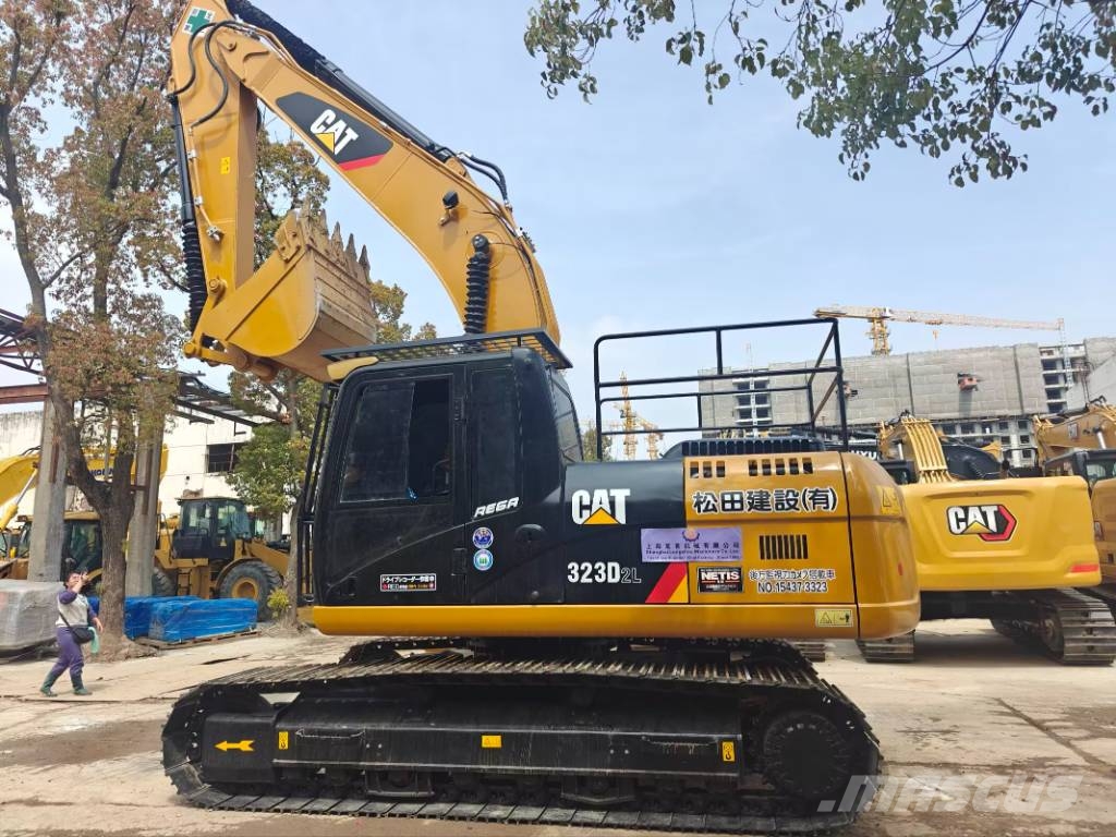 CAT 323- Excellent Working Condition Excavadoras sobre orugas