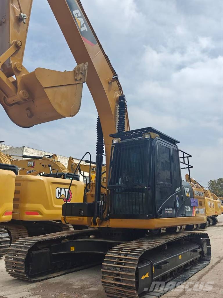 CAT 323- Excellent Working Condition Excavadoras sobre orugas