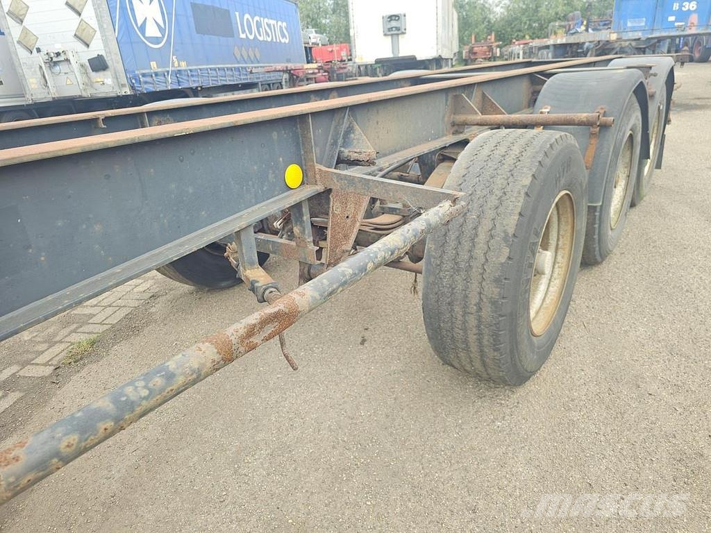 Van Hool 40 FOOT CONTAINER CHASSIS / 20 FOOT/ STEEL SUSPENS Containerchassis