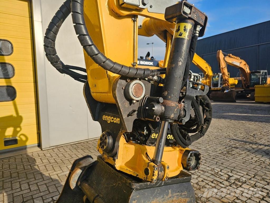 CAT M315F حفارات بعجل