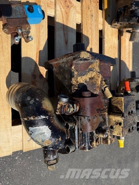 Liebherr L 556 HYDRAULIC PUMP USED Hydraulics