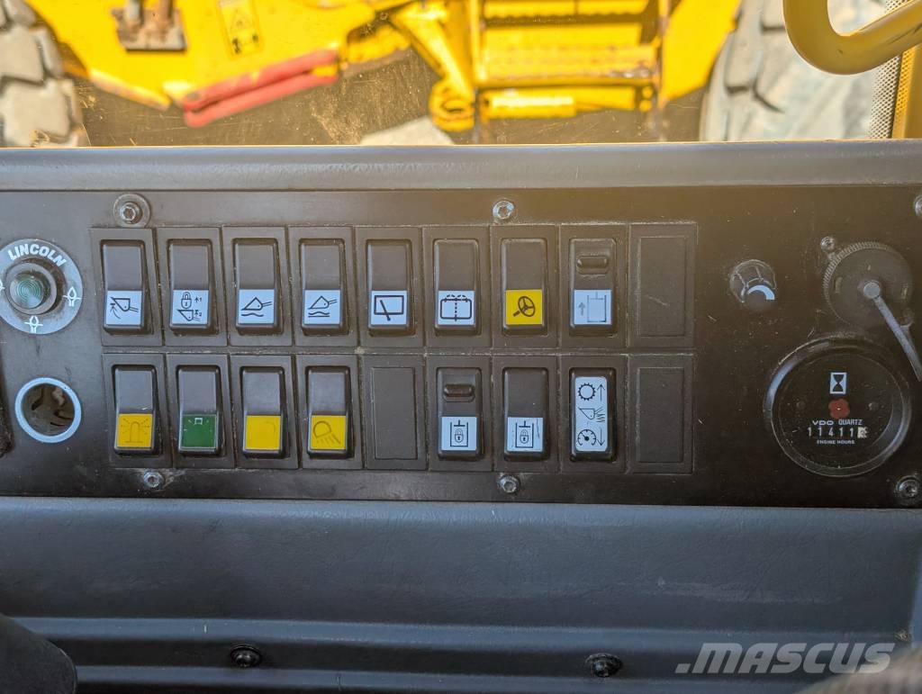 Volvo L 70 D لوادر بعجل