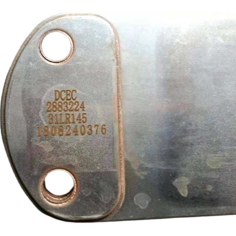 Cummins QSZ13 Core Cooler 2883224 Seal 4975215 Motorer