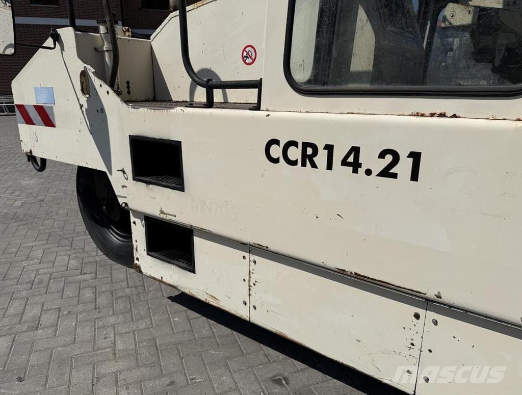 Corinsa CCR 1421 Pneumatic tired rollers