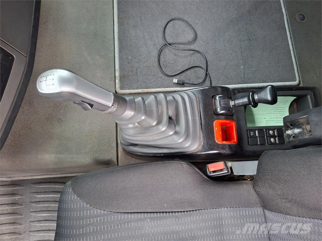 MAN TGA 26.440 6X4 BB Camion benne