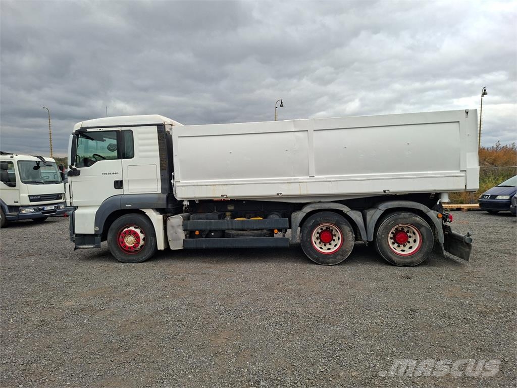 MAN TGA 26.440 6X4 BB Camion benne