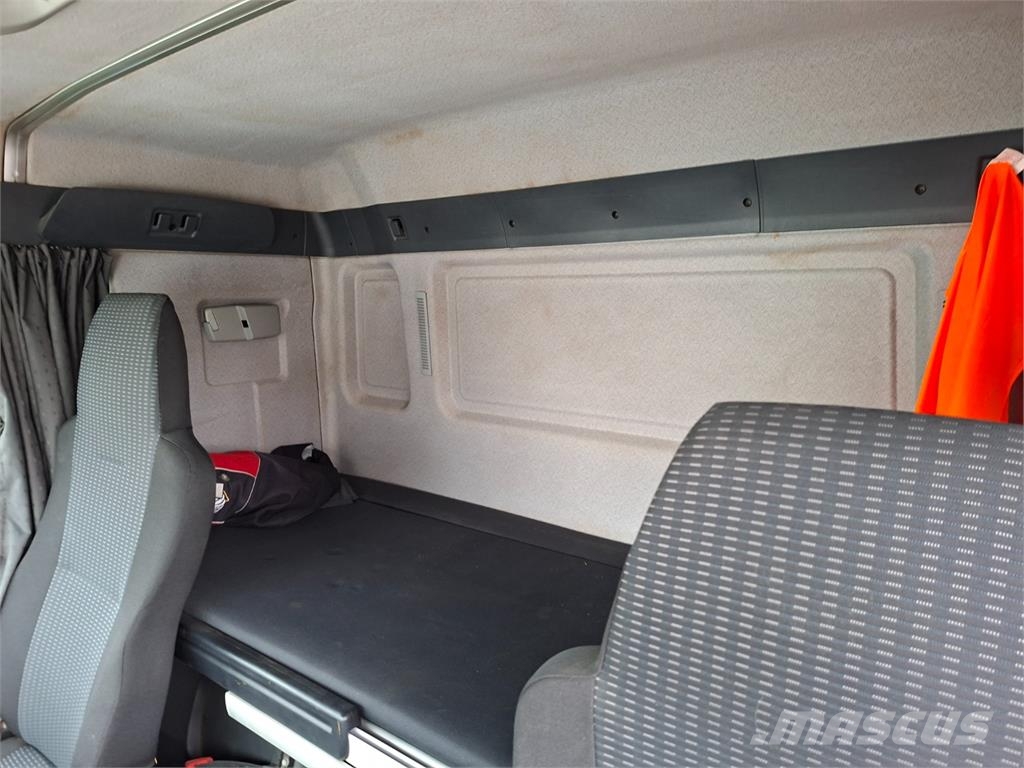 MAN TGA 26.440 6X4 BB Camion benne