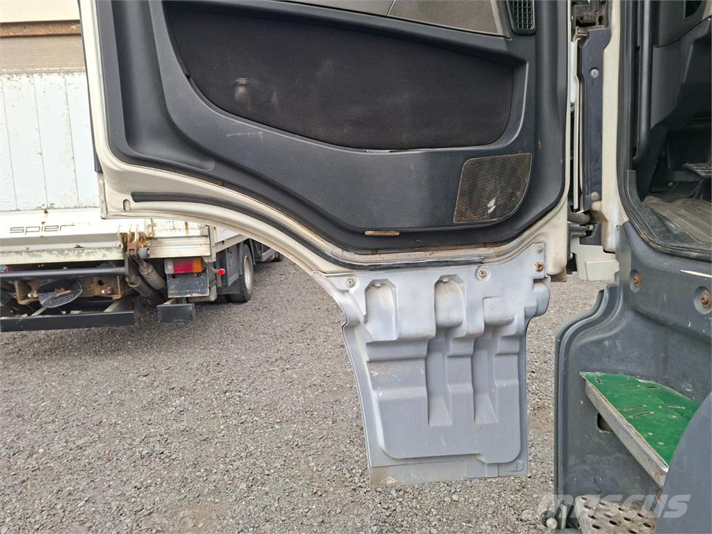 MAN TGA 26.440 6X4 BB Camion benne