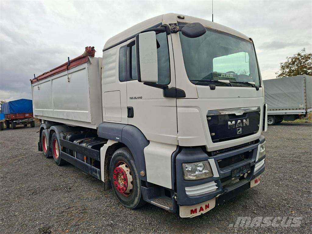 MAN TGA 26.440 6X4 BB Camion benne