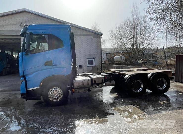 Iveco X-Way 570 車両運搬車、キャリアカー