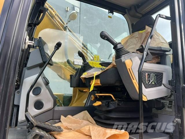 CAT 323 Rupsgraafmachines
