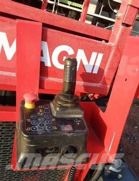 Magni ES 523 RTP 剪式升降機