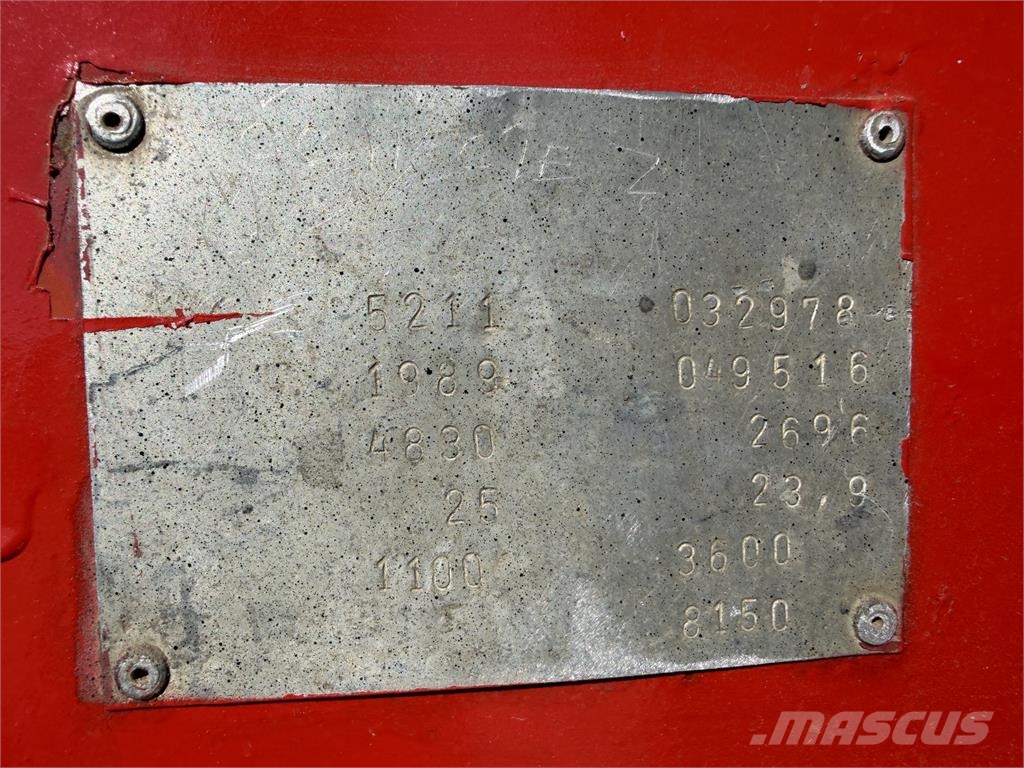 Zetor 5213 VR 4x2 s TP a TEČ hydraulika manual VIN 987 Traktoriai