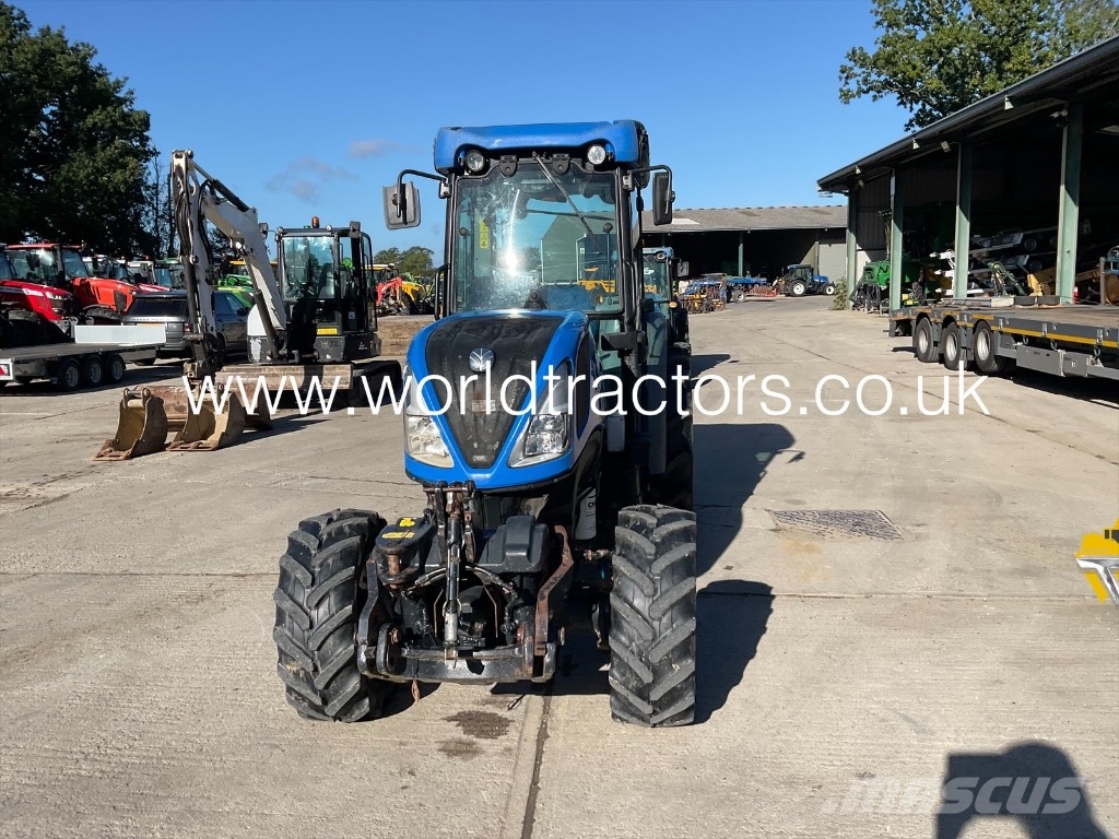 New Holland T 4.100 Tractors