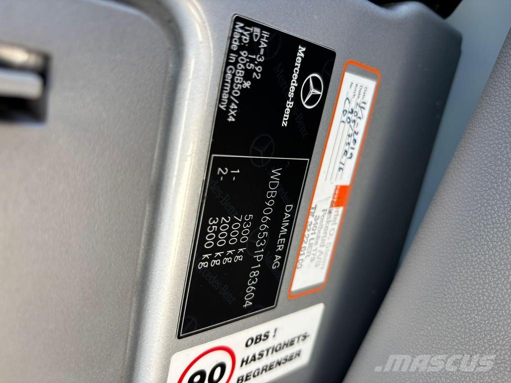 Mercedes-Benz Sprinter 519 CDI 4x4 Versalift ETM-38-145-F المنصات الهوائية المثبتة على شاحنة