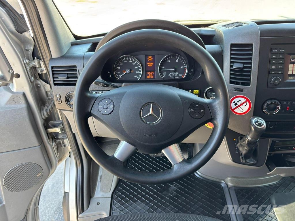 Mercedes-Benz Sprinter 519 CDI 4x4 Versalift ETM-38-145-F المنصات الهوائية المثبتة على شاحنة