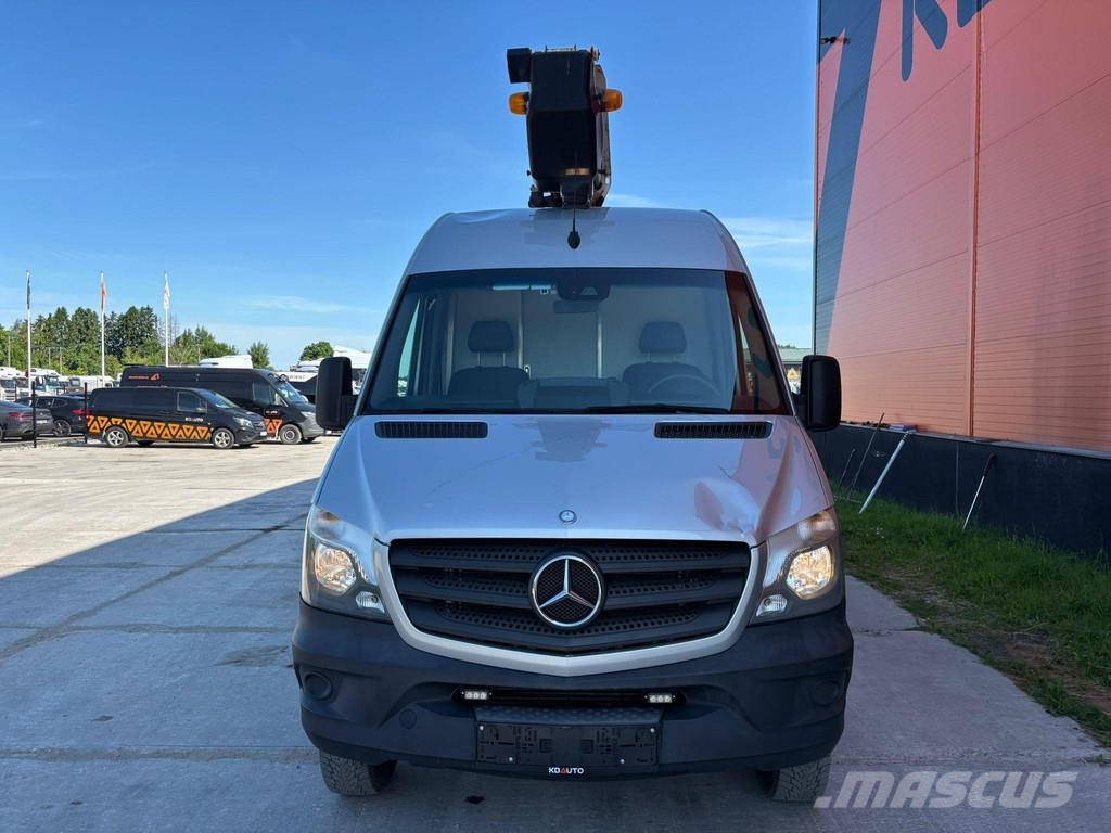 Mercedes-Benz Sprinter 519 CDI 4x4 Versalift ETM-38-145-F المنصات الهوائية المثبتة على شاحنة