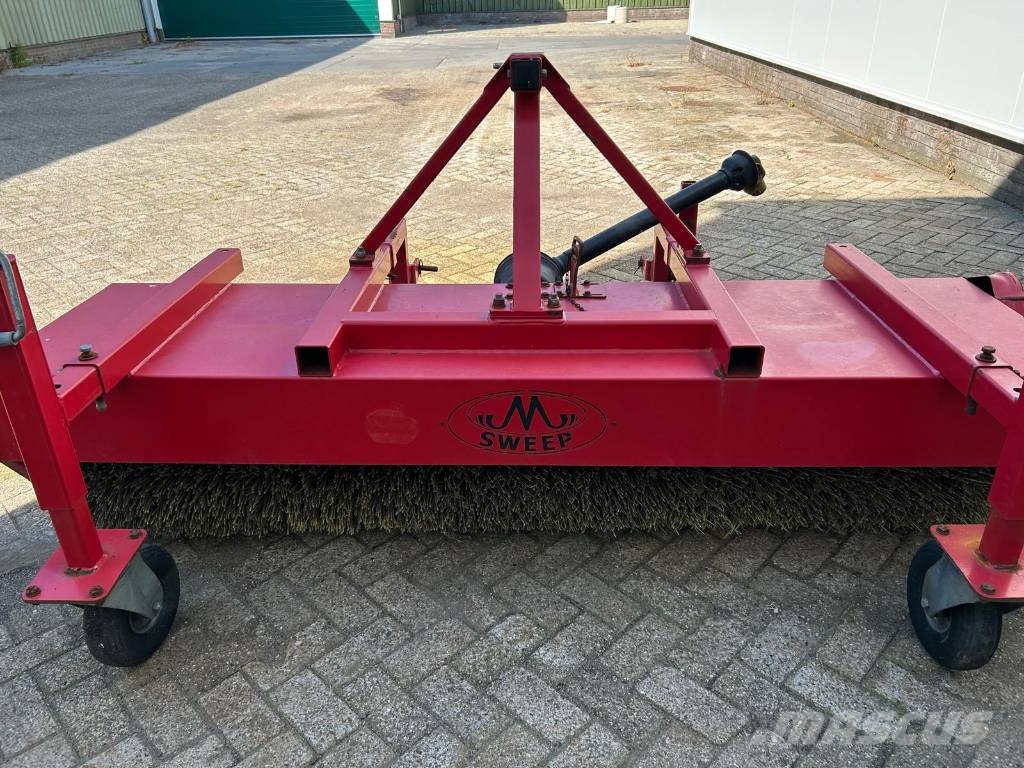 Sweep Veegmachine كناسات