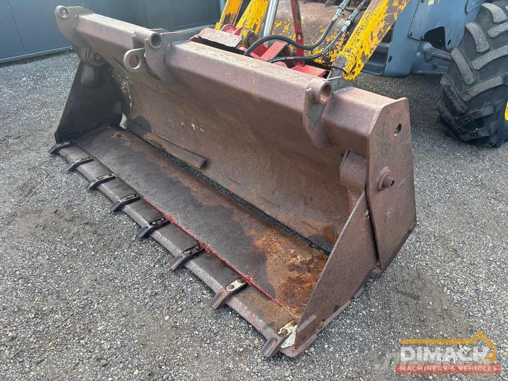 Fermec 860 Loader-backhoe combination - telescopic boom - 反鏟裝載機