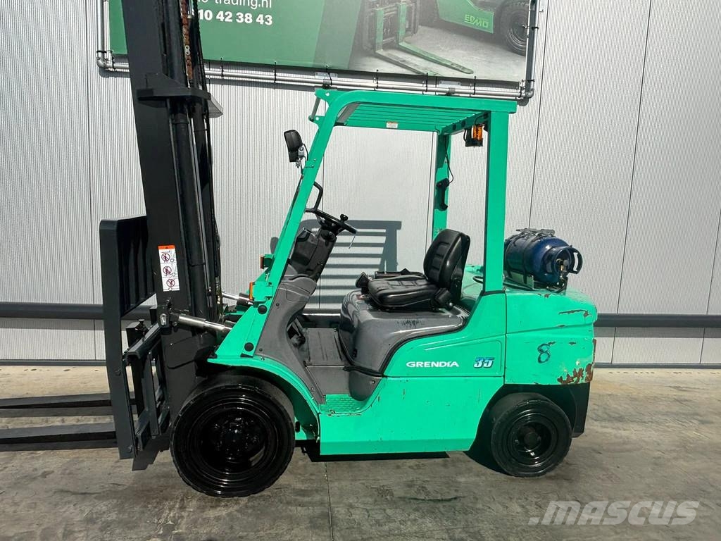 Mitsubishi FG35NT Heftruck Gāzes autoiekrāvēji (LPG)