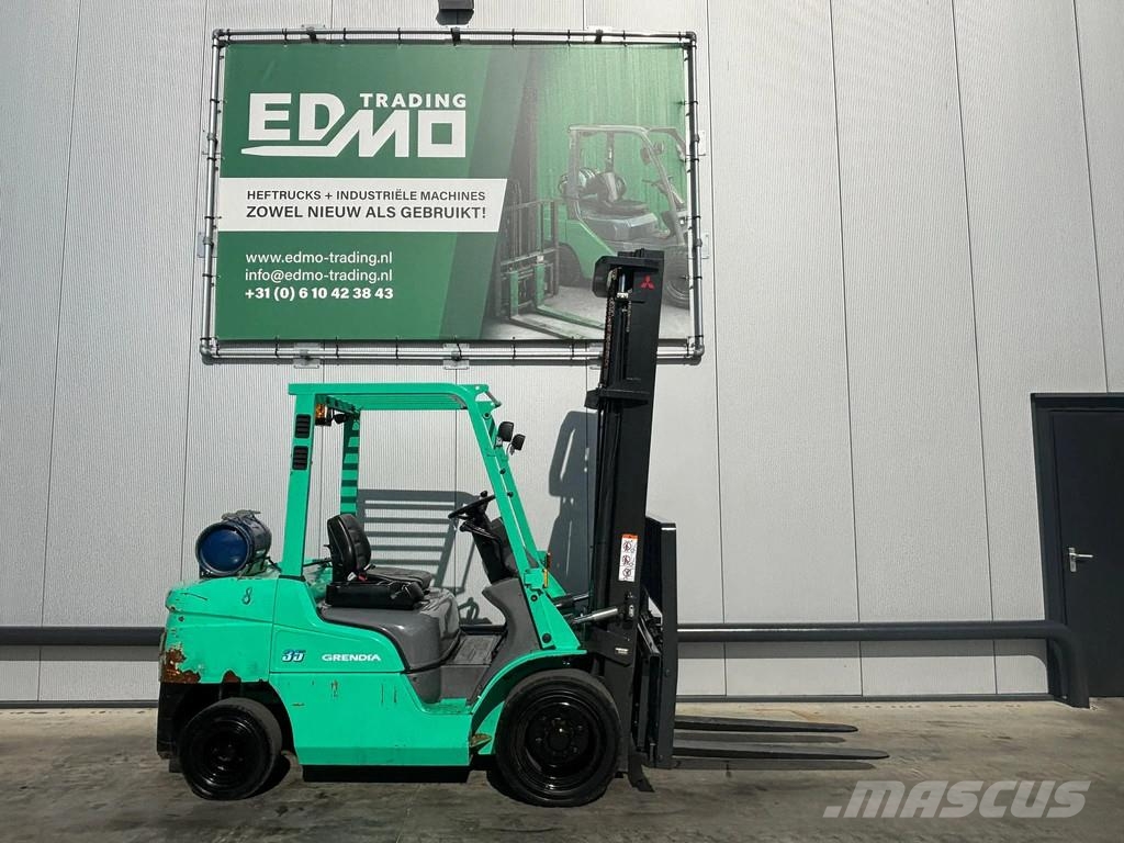 Mitsubishi FG35NT Heftruck Gāzes autoiekrāvēji (LPG)