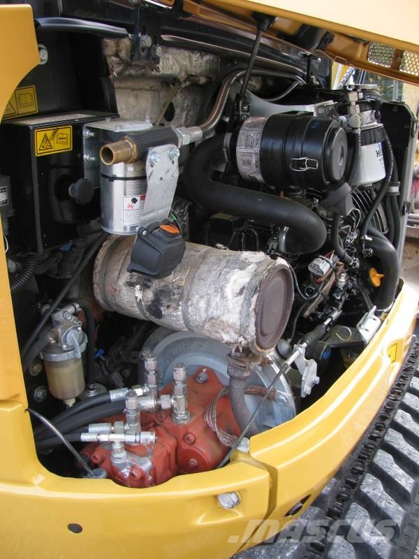 CAT 302.7 D CR POWERTILLT 4 žlice Mini bagri <7t