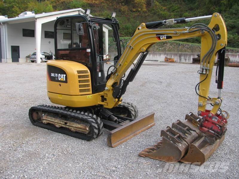 CAT 302.7 D CR POWERTILLT 4 žlice Mini bagri <7t