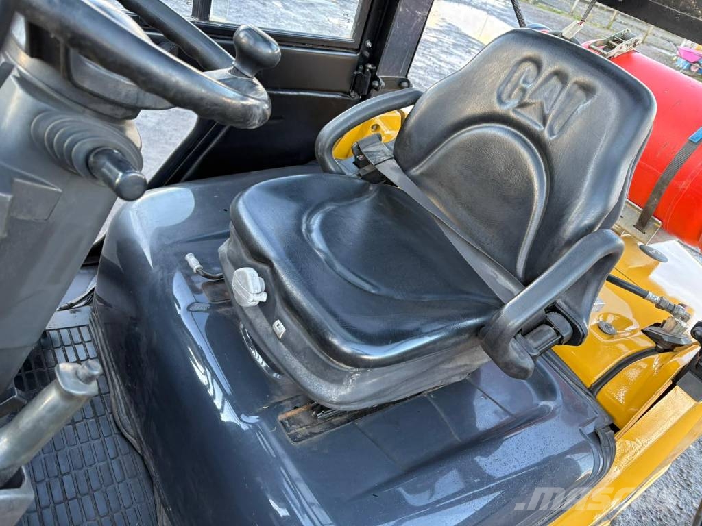 CAT GP25NT Chariots GPL