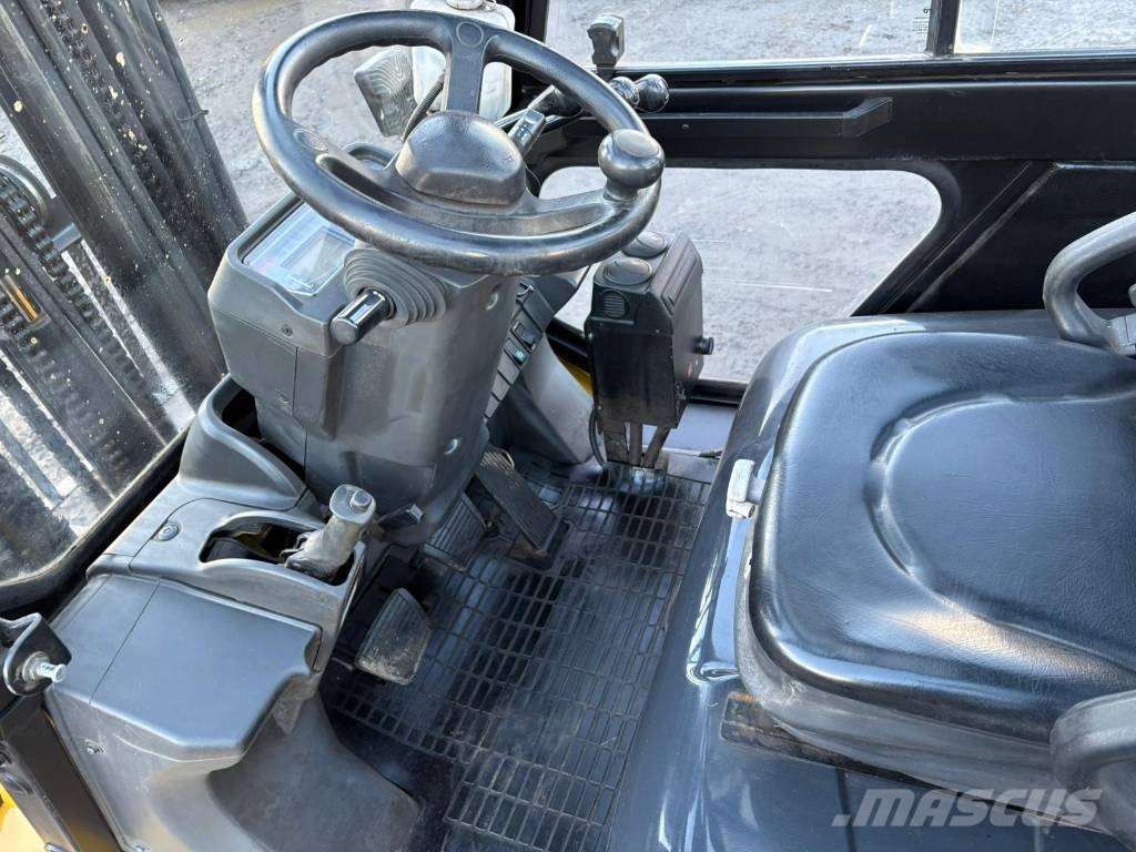 CAT GP25NT Chariots GPL