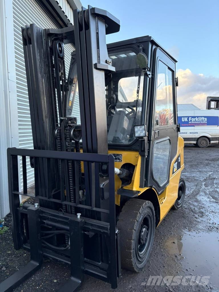 CAT GP25NT Chariots GPL