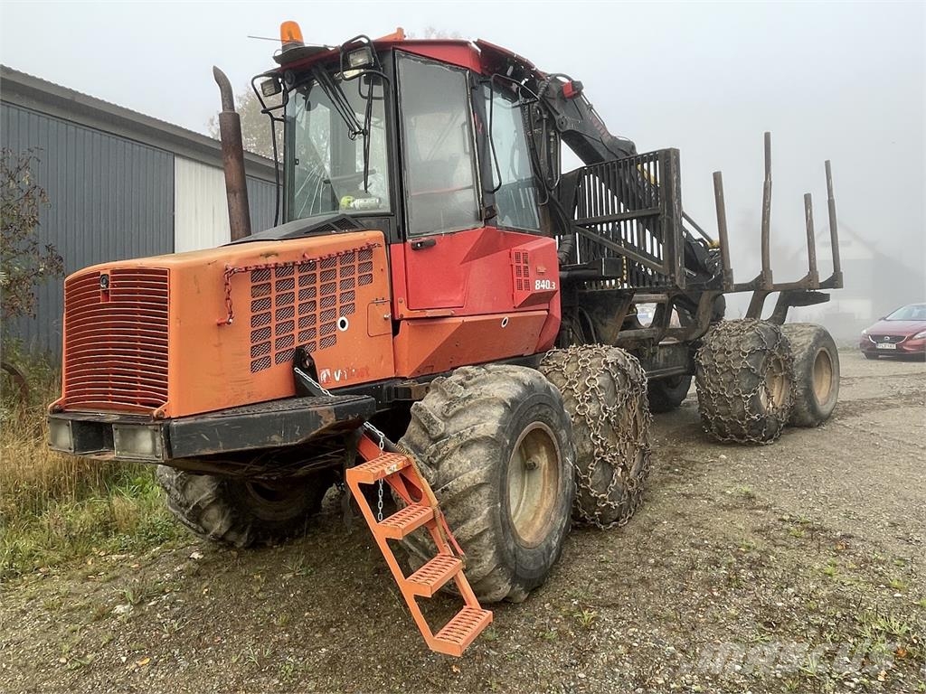 Valmet 840.3 شاحنات