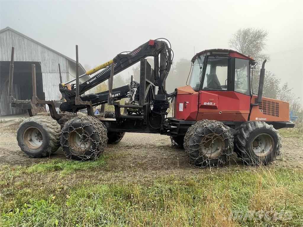 Valmet 840.3 شاحنات