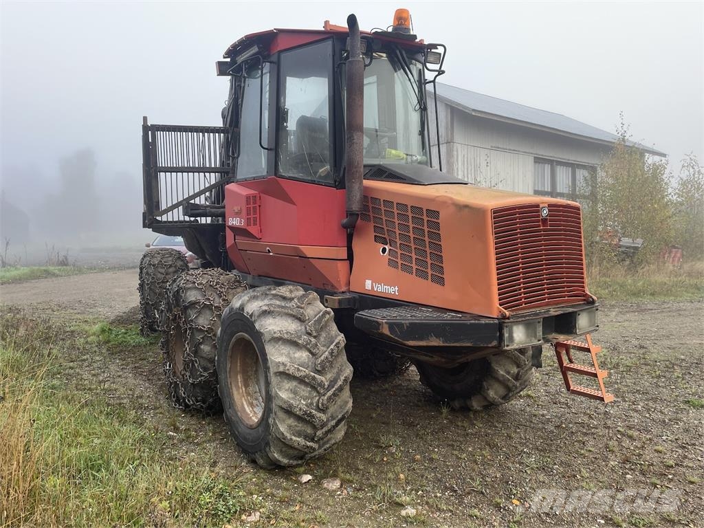Valmet 840.3 شاحنات