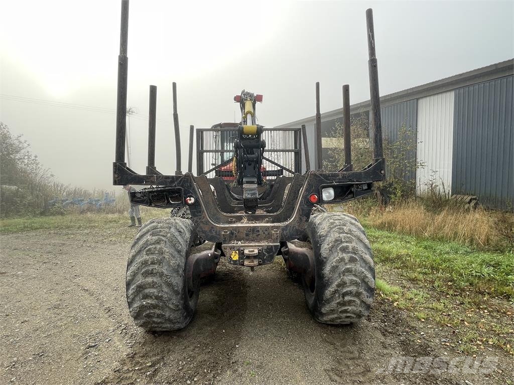 Valmet 840.3 شاحنات