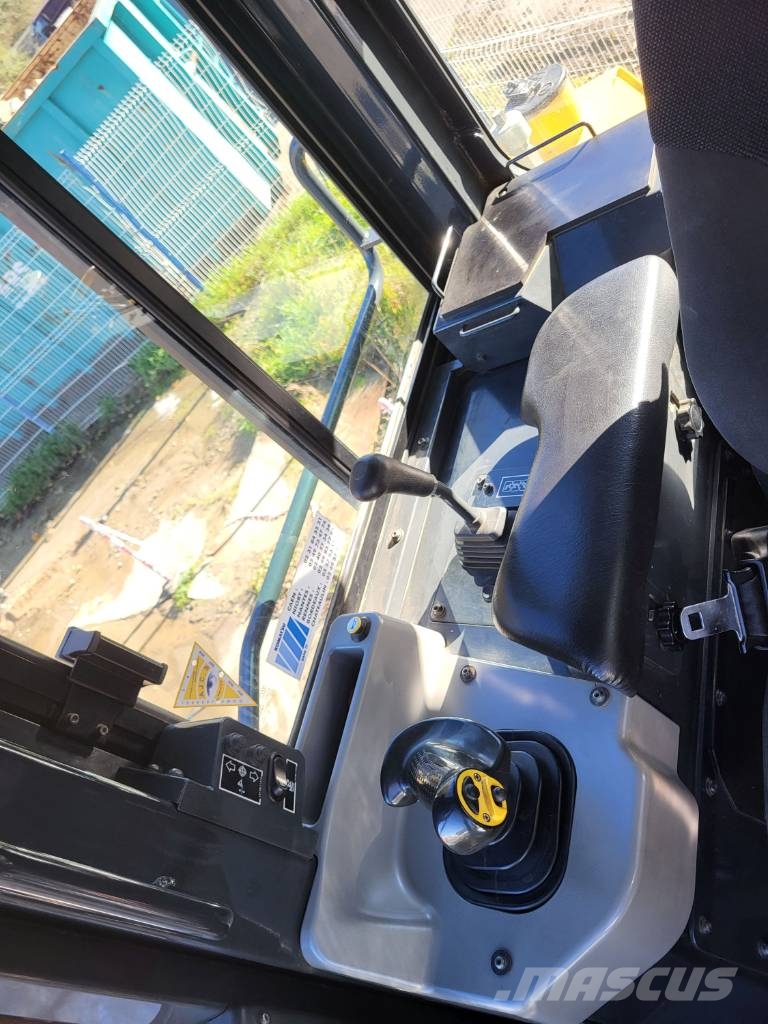 Komatsu D61PXi-24 Bouteurs sur chenilles