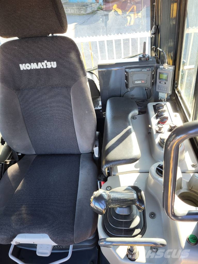 Komatsu D61PXi-24 Bouteurs sur chenilles