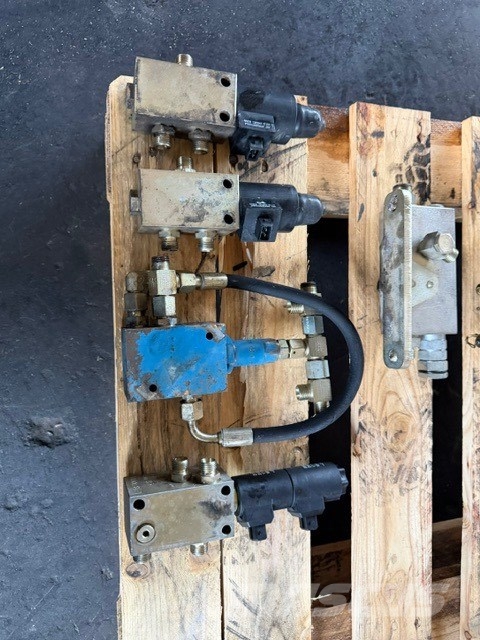 Liebherr A 316 USED HYDRAULIC PILOT Hydraulik