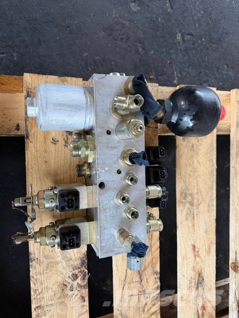 Liebherr A 316 USED HYDRAULIC PILOT Hydraulik